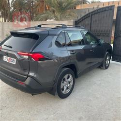 تۆیۆتا ڕاڤ 4